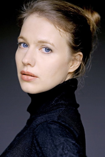 Photo of actress Anna Brüggemann