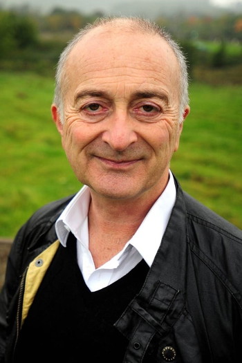 Photo of actor Tony Robinson