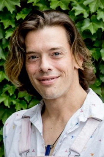 Photo of actor Marc-André Leclair