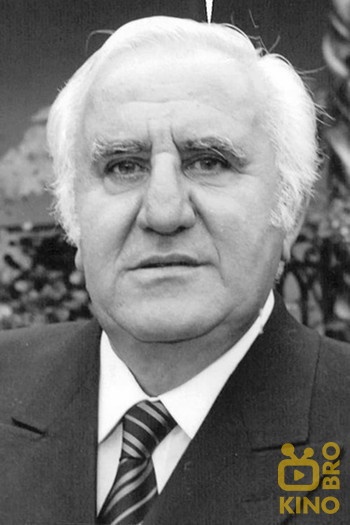 Photo of actor Adolfo Celi