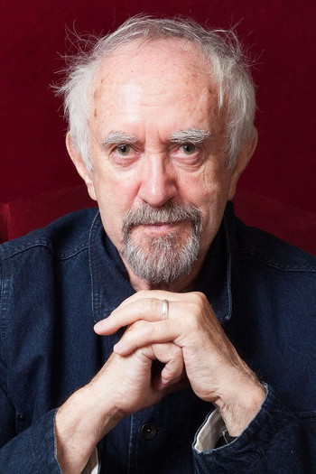 Photo of actor Jonathan Pryce