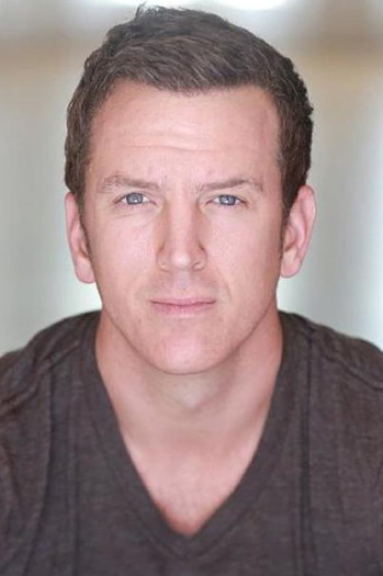 Photo of actor Josh Randall