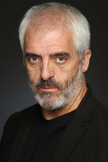 Photo of actor Vicente Vergara