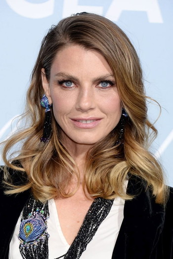 Фото актрисы Angela Lindvall