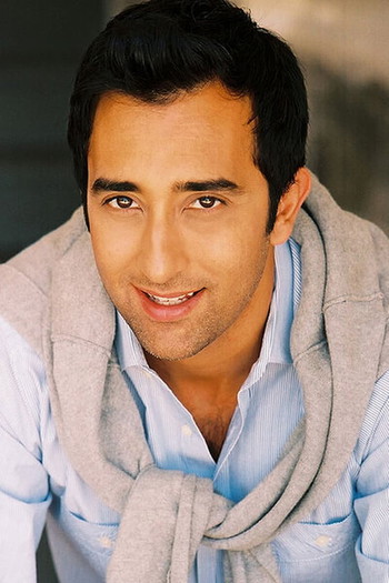 Photo of actor Rahul Khanna