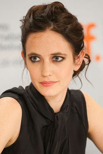 Photo of actress Eva Green