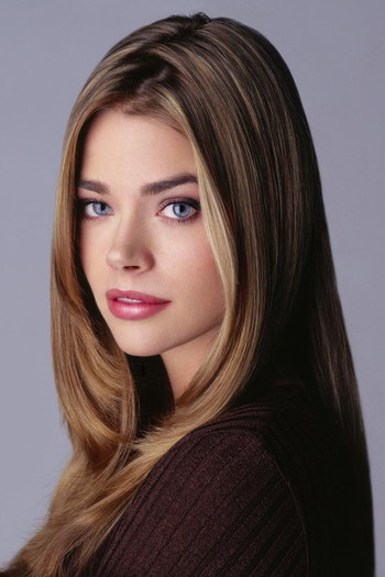 Photo of actress Denise Richards