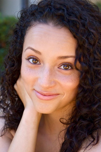 Photo of actress Danielle Vega