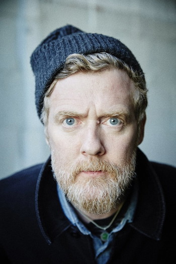 Photo of actor Glen Hansard