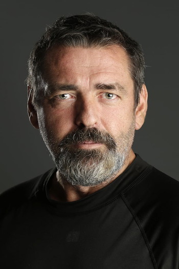 Photo of actor Angus Macfadyen