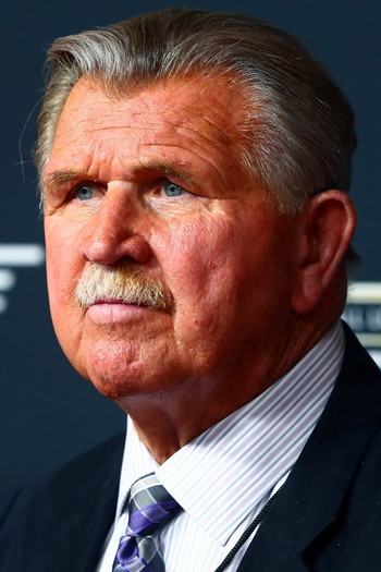 Photo of actor Mike Ditka