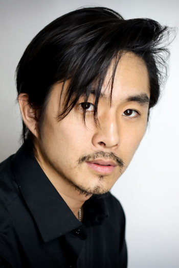 Photo of actor Justin Chon