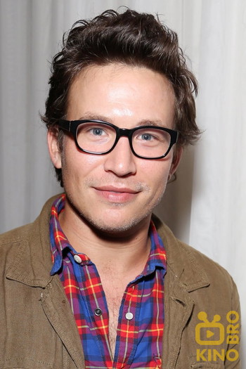 Photo of actor Jonathan Taylor Thomas