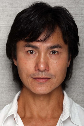 Photo of actor Robin Shou