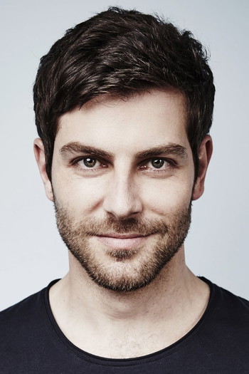 Photo of actor David Giuntoli