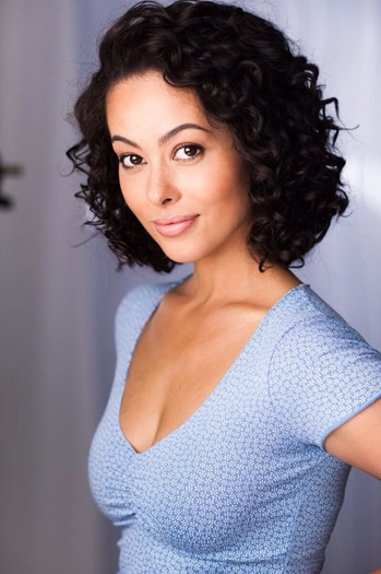 Photo of actress Ashley Doris