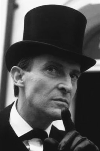 Photo of actor Jeremy Brett