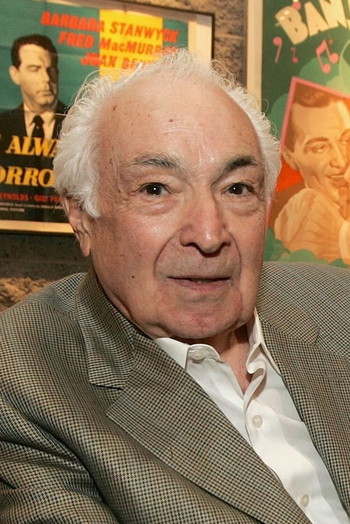 Photo of actor Al Ruscio