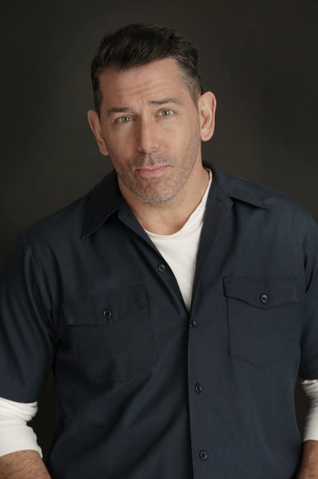 Photo of actor Rich Lounello