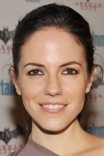 Photo of actress Anna Silk