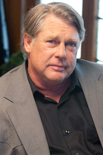 Photo of actor Graham Beckel