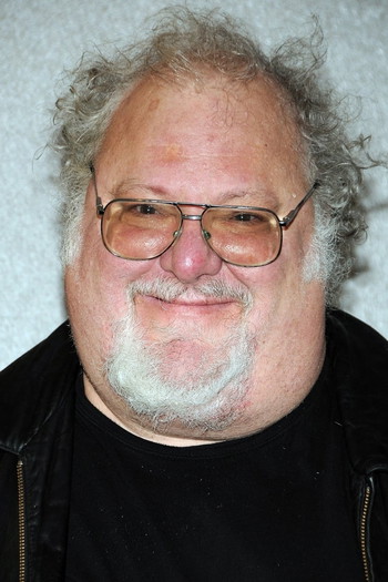 Photo of actor Josh Mostel