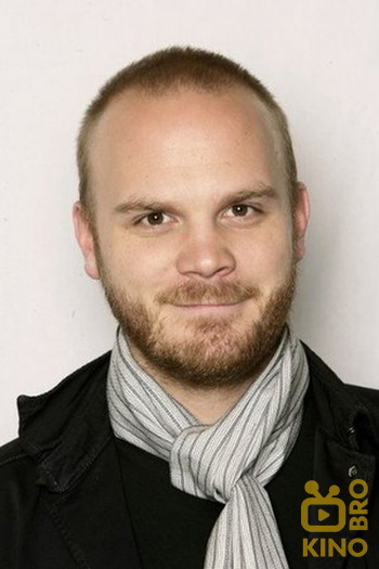 Photo of actor Will Champion