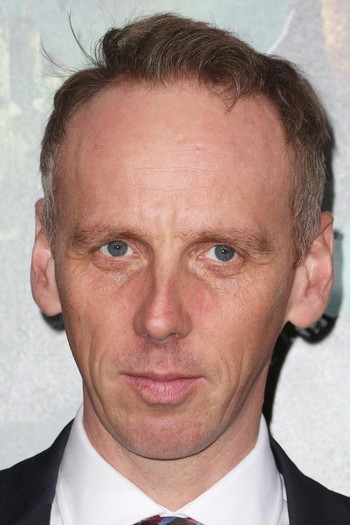 Photo of actor Ewen Bremner