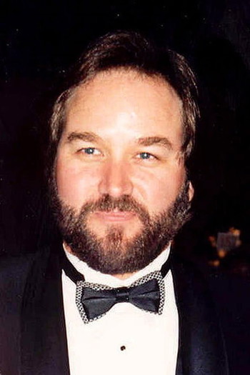 Photo of actor Richard Karn