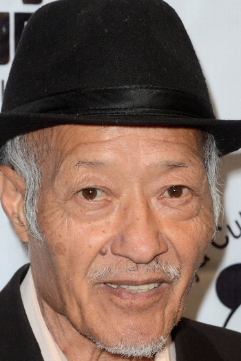 Photo of actor Aki Aleong