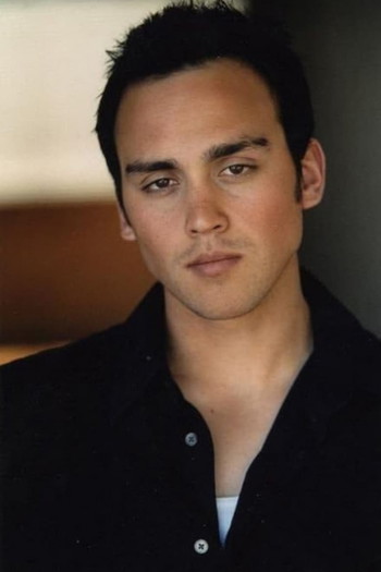 Photo of actor Joshua Alba