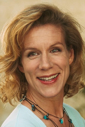 Photo of actress Juliet Stevenson