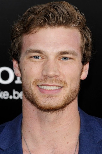 Photo of actor Derek Theler