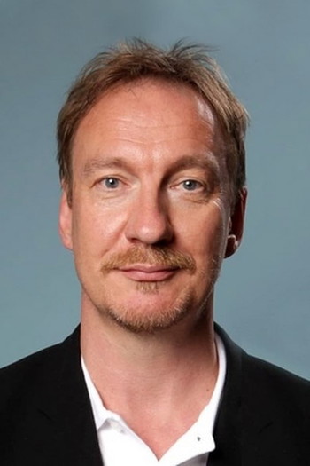 Photo of actor David Thewlis