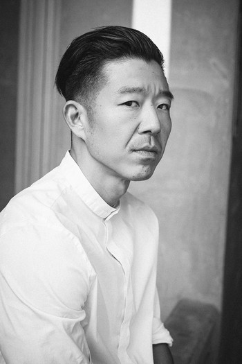 Photo of actor Simon Kim