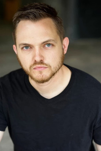 Photo of actor Kevin Buttimer