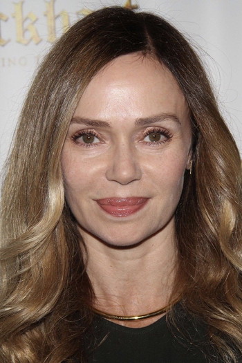 Photo of actress Vanessa Angel