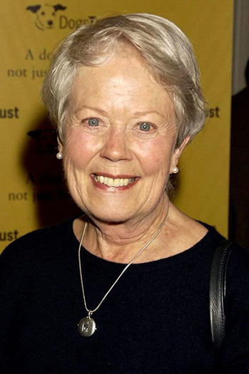 Фото акторки Annette Crosbie