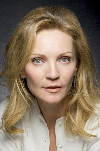 Photo of actress Joan Allen