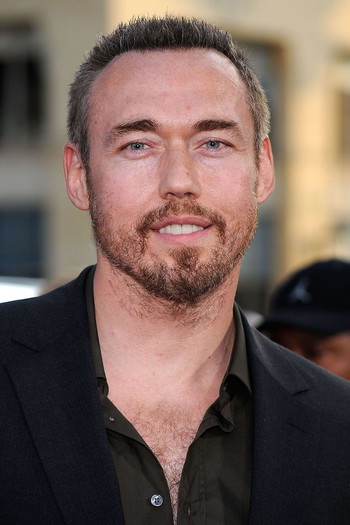 Photo of actor Kevin Durand