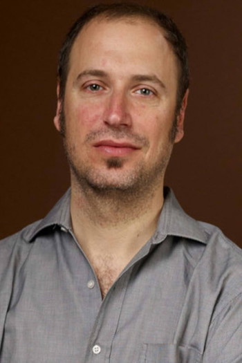 Photo of actor Sebastián Brahm