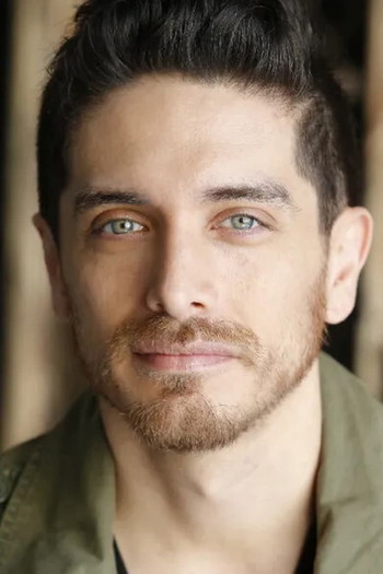 Photo of actor Josh Keaton