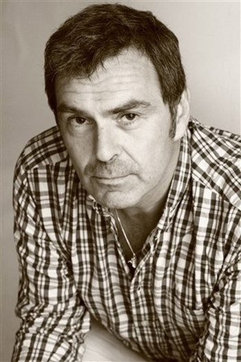 Photo of actor Yves Lambrecht