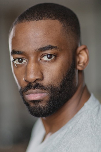 Photo of actor Ashley Thomas