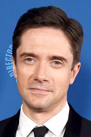 Photo of actor Topher Grace