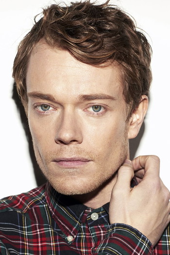 Photo of actor Alfie Allen