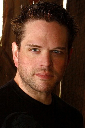 Photo of actor Ron Lester