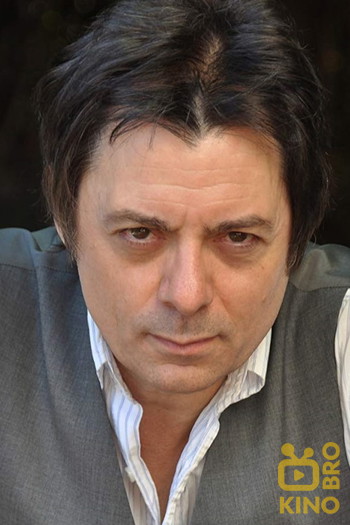 Photo of actor Mick Rossi