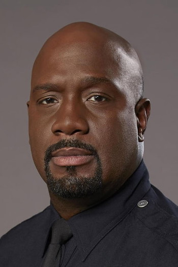 Photo of actor Richard T. Jones