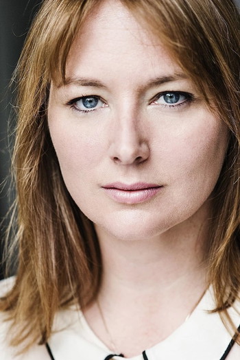 Photo of actor Beth Chalmers